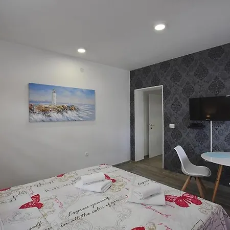 Apartamento Roko & Borna *