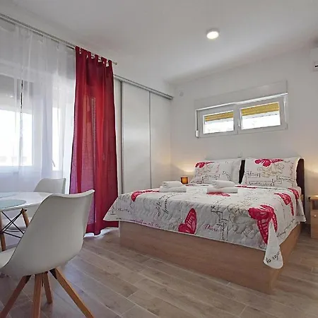 Roko & Borna Apartamento *